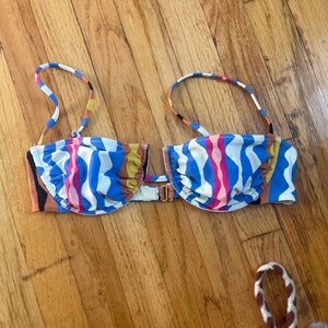 Montce abstract print underwire bikini top L - worn once
